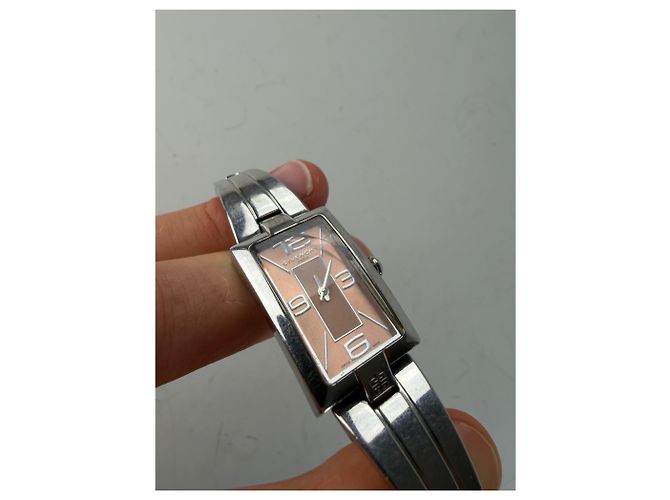 Vintage Givenchy Armbanduhr aus Edelstahl Hellrosa Pink - Ansicht 6
