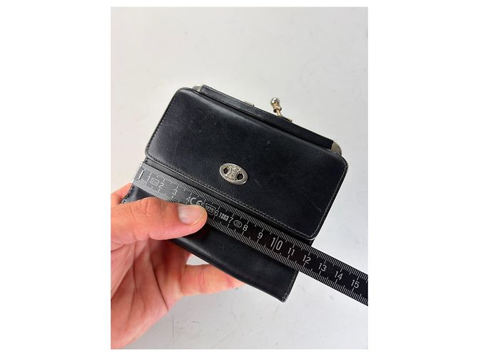 Edge Céline Vintage Celine Leather Kiss Lock Wallet Black Silver - view 8