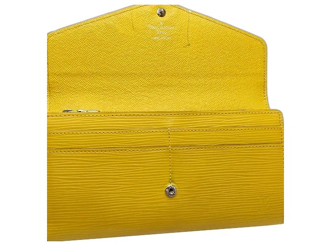 Cartera larga Sarah Epi Louis Vuitton amarilla Amarillo - vista 9
