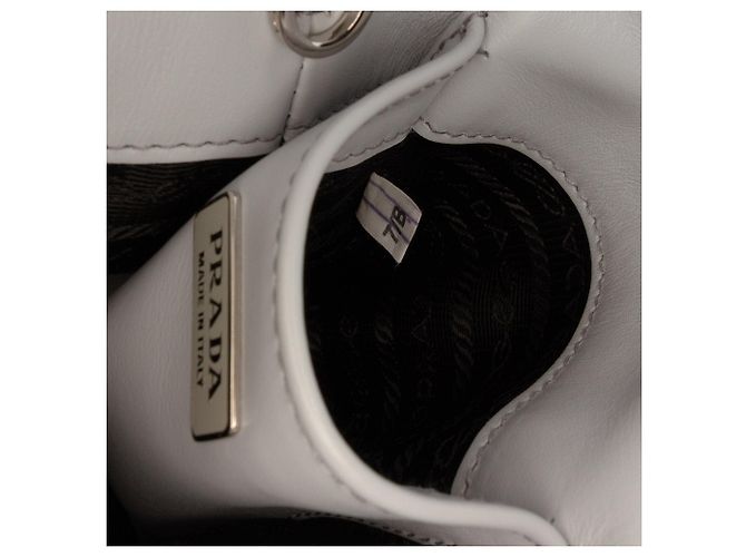 Borsa Tote e Borsa Satchel Prada Small Leather Brushed Grigia Grigio - vista 6