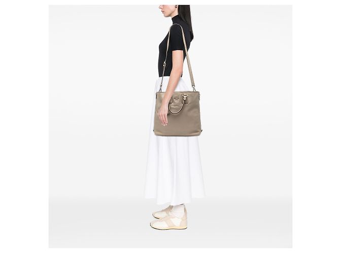 Borsa Tote Convertibile con Zip Laterale Prada Vitello Daino Marrone - vista 6