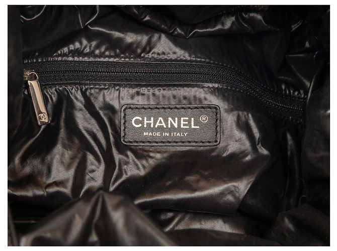 Zaino a secchiello Paris Hamburg in lana e pelle di vitello blu navy e nero Chanel - vista 5