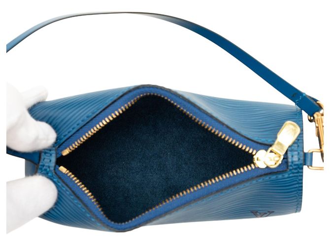 Borsa Pochette Papillon Epi blu Louis Vuitton - vista 4