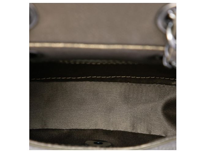 Borsa a tracolla Chanel Small Quilted Calfskin Coco Twin Flap marrone - vista 4