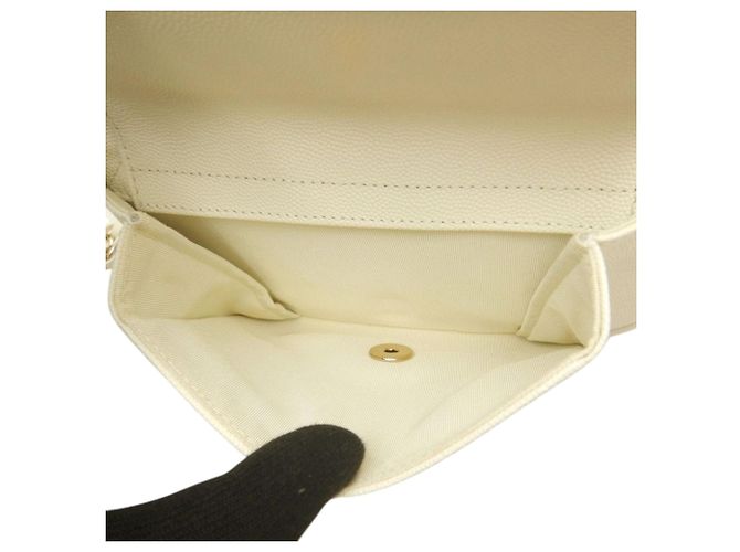 Camera Bolsa de câmera Chanel CC Quilted Caviar branca Branco - vista 6