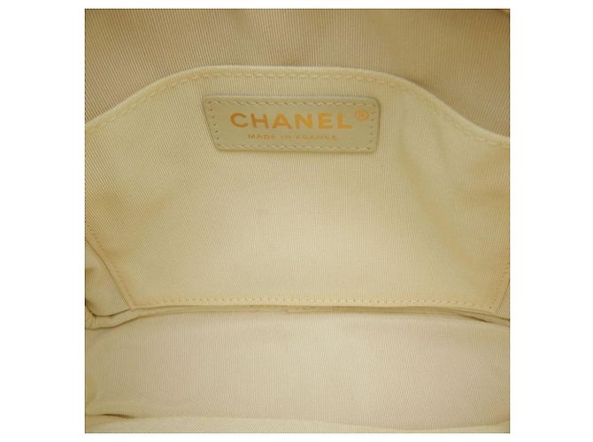 Camera Bolsa de câmera Chanel CC Quilted Caviar branca Branco - vista 8