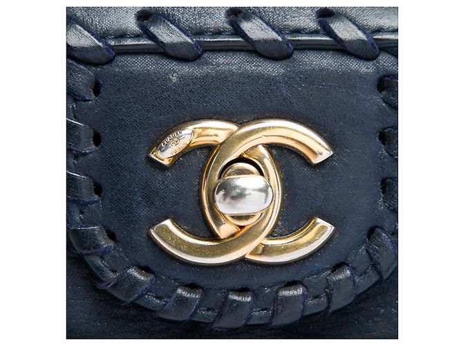 Borsa a tracolla Chanel Medium Quilted Iridescent Calfskin Happy Stitch Flap Blu - vista 5