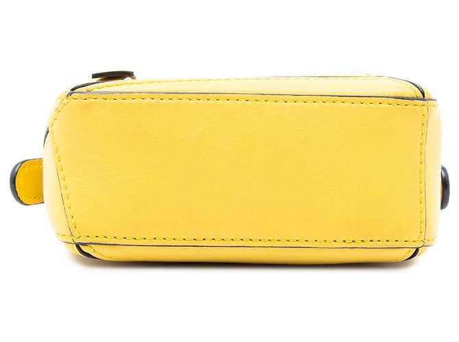 Borsa Nano Puzzle in pelle di vitello gialla LOEWE Giallo - vista 3