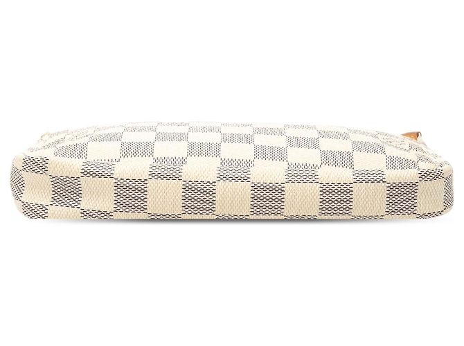 Borsa a tracolla Pochette Accessoires in Damier Azur bianco Louis Vuitton - vista 3