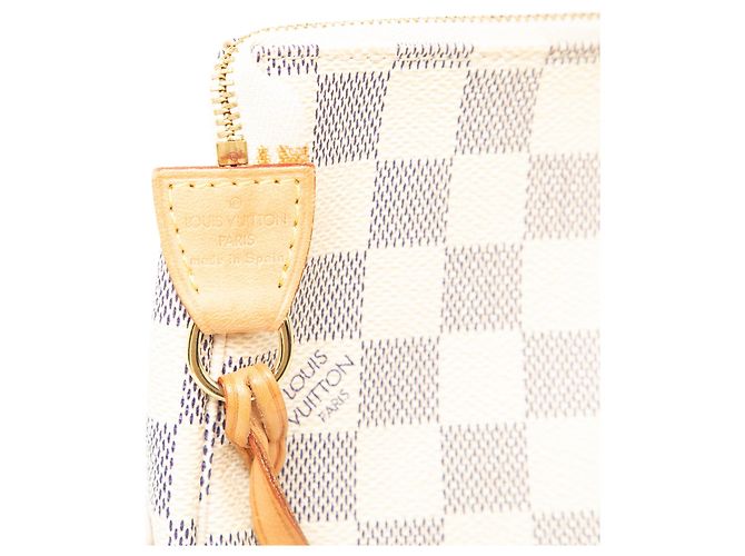 Borsa a tracolla Pochette Accessoires in Damier Azur bianco Louis Vuitton - vista 6