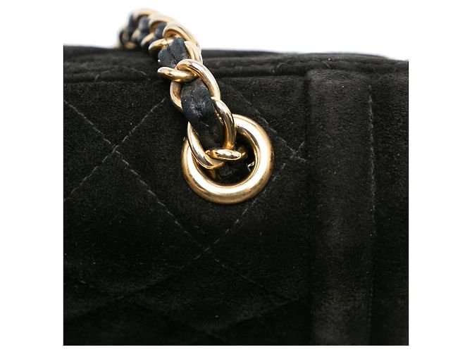 Borsa a tracolla Chanel in scamosciato trapuntato con nappa nera Nero - vista 9