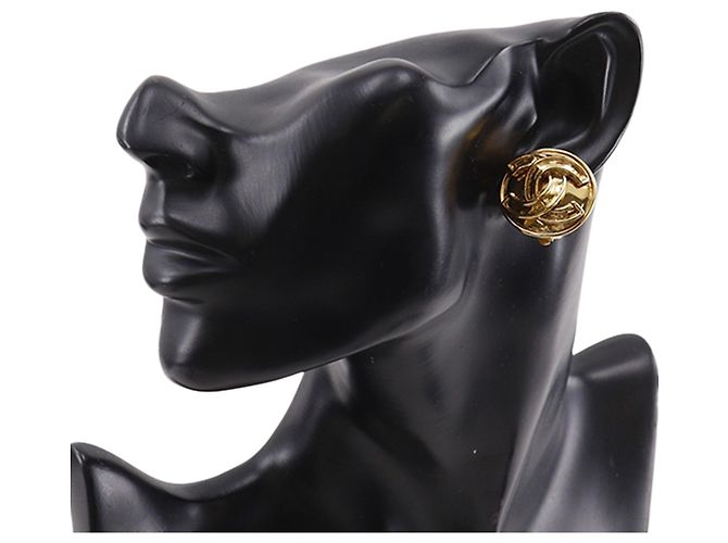 Orecchini a clip rotondi Chanel CC placcati oro D'oro - vista 10