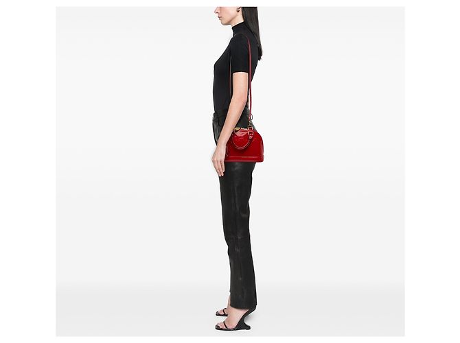 Borsa Louis Vuitton Monogram Vernis Alma BB Rosso - vista 7
