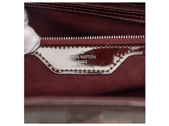 Twist Borsa Louis Vuitton Electric Epi Mirabeau GM Viola Porpora - vista 5