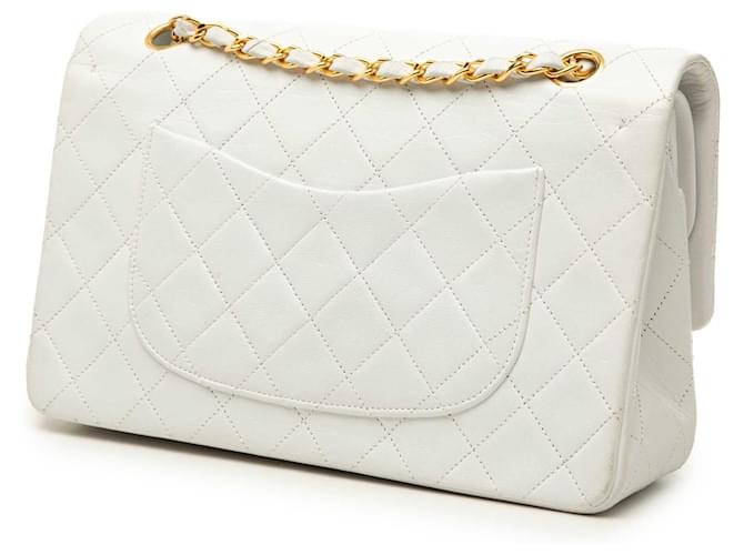 Borsa a tracolla Chanel Medium Classic Lambskin Double Flap bianca Bianco - vista 2
