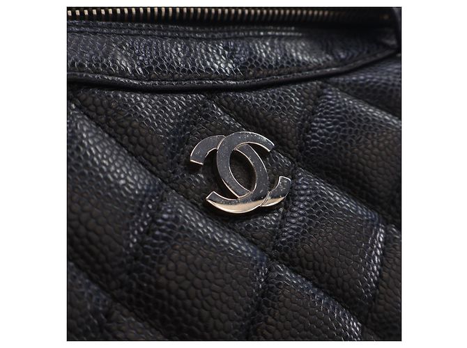 Borsa Bowler Chanel CC in Caviar Trapuntato Nero - vista 7
