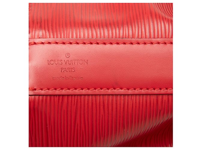 Bucket Borsa a secchiello Epi Sac D Epaule PM rossa Louis Vuitton Rosso - vista 6
