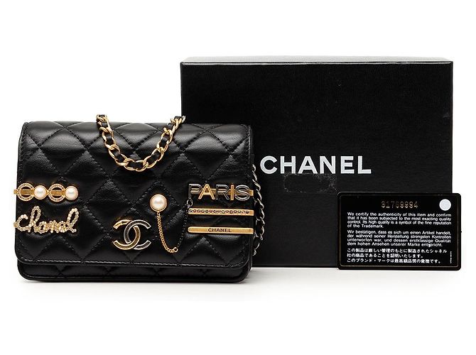 Borsa a tracolla Chanel Mini CC Quilted Lambskin Coco Clips Wallet on Chain nera Nero - vista 7