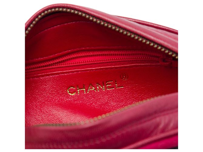 Borsa a tracolla ovale in scamosciato rosso con emblema CC e nappa Chanel - vista 5