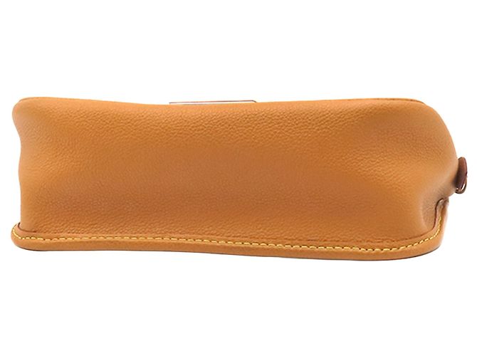 Borsa a tracolla Louis Vuitton Epi Buci Tan Cammello - vista 3