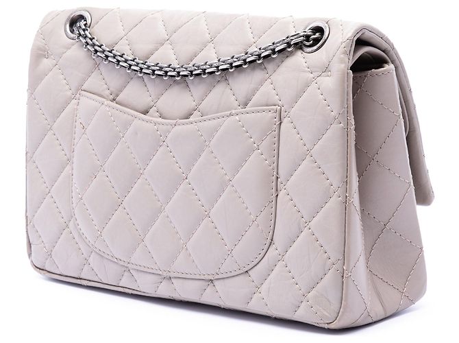 Borsa a tracolla Chanel Reissue 2.55 Double Flap 226 in pelle di vitello invecchiata trapuntata grigia - vista 2