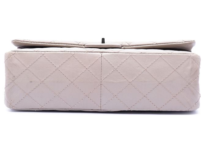 Borsa a tracolla Chanel Reissue 2.55 Double Flap 226 in pelle di vitello invecchiata trapuntata grigia - vista 3