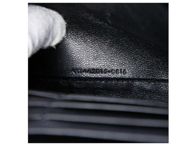 Borsa a tracolla Kate con monogramma e cuori borchiati in pelle di vitello nera Saint Laurent Medium Nero - vista 5