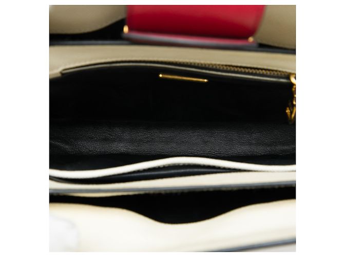 Mini borsa a mano Prada Mini Saffiano con chiusura Turnlock bianca Bianco - vista 4
