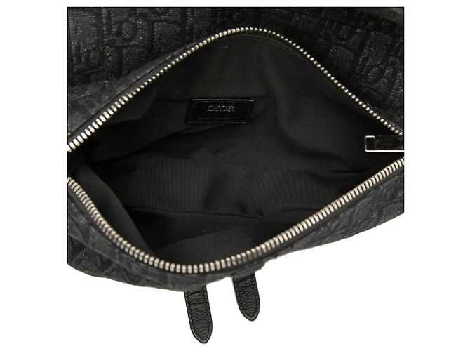 Bolso bandolera Saddle en lona Dior Oblique negro - vista 4