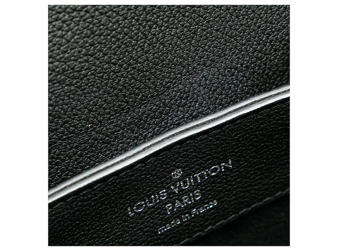 Zaino Louis Vuitton Taurillon Lockme nero - vista 8