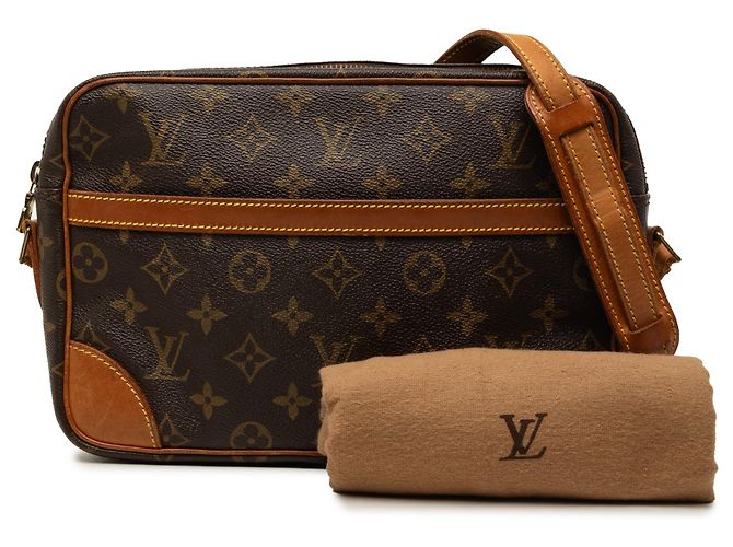 Borsa a tracolla Louis Vuitton Monogram Trocadero 27 marrone - vista 8