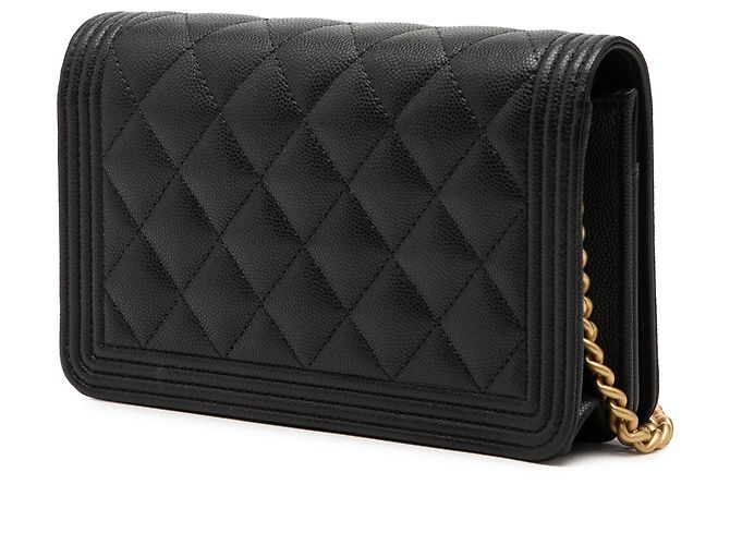 Borsa a tracolla Chanel Boy Wallet on Chain in pelle caviar matelassé nera Nero - vista 2