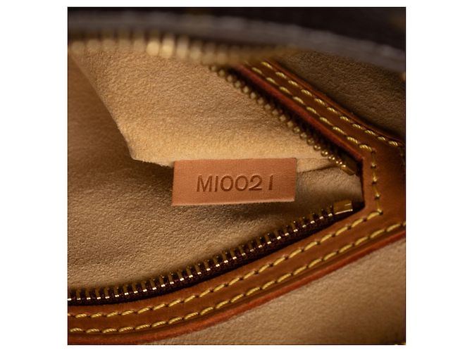 Borsa a tracolla Louis Vuitton Monogram Looping MM marrone - vista 6