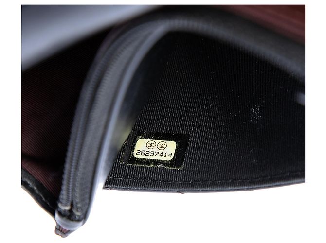 Borsa a tracolla Chanel Reissue 2.55 Chevron in pelle di vitello invecchiata nera Wallet on Chain Nero - vista 6