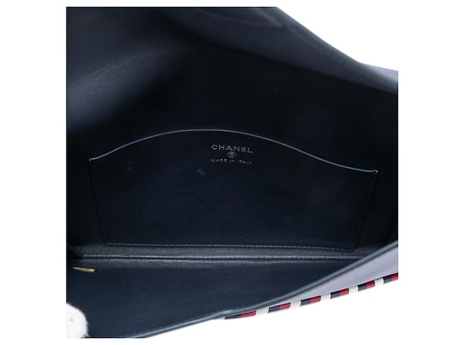 Clutch envelope Airlines in agnello blu Chanel - vista 4