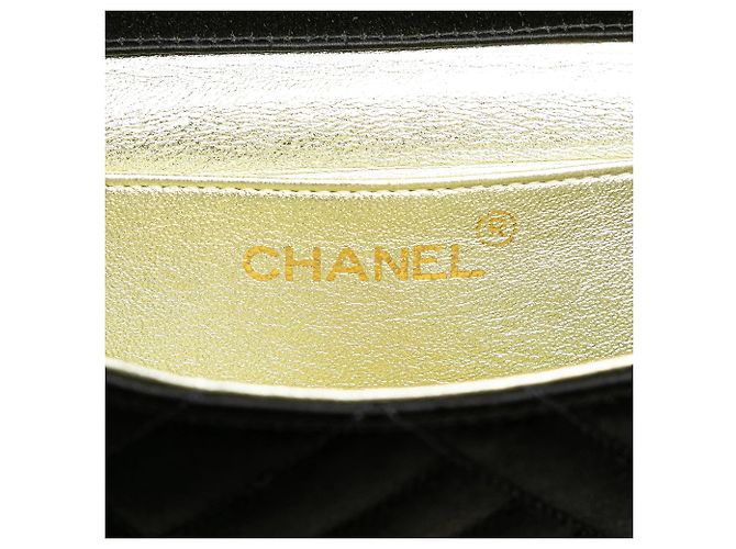 Borsa a tracolla Chanel Mini Square Diagonal Quilted Satin Single Flap nera Nero - vista 5