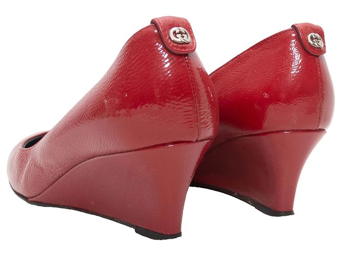 Scarpins de salto anabela em verniz vermelho vintage Gucci Tamanho 35 - vista 4