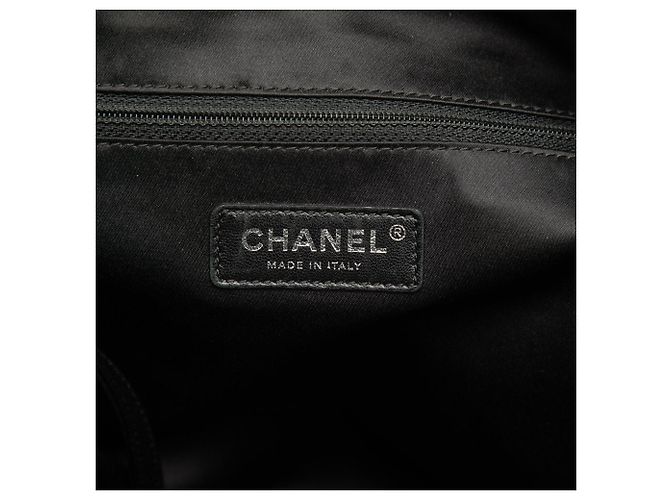 Zaino Chanel Quilted Nylon and Tweed Astronaut Essentials nero - vista 5
