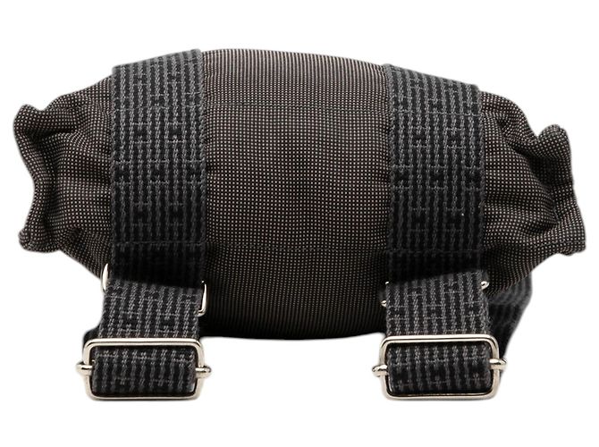 Hermès Herline Rucksack PM aus Canvas in Grau - Ansicht 3