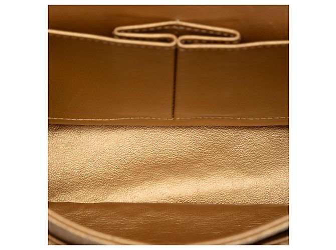 Borsa a tracolla Chanel Medium Classic Double Flap in tela ricamata beige - vista 4