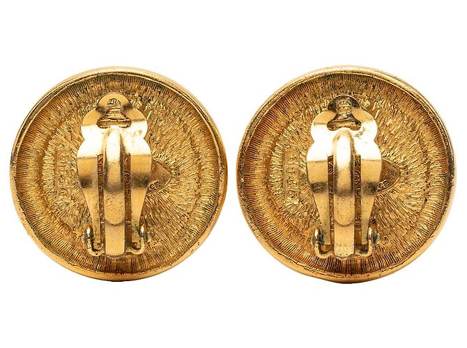 Orecchini a clip rotondi Chanel CC placcati oro D'oro - vista 2