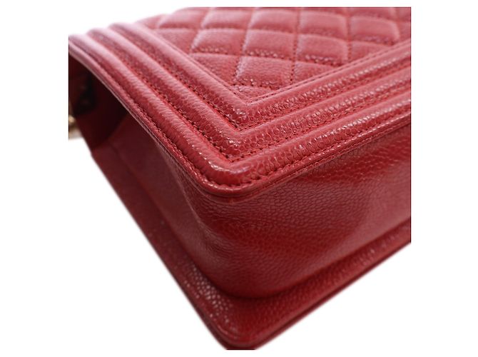 Borsa a tracolla Chanel Boy Flap in pelle Caviar trapuntata Old Medium rossa Rosso - vista 11