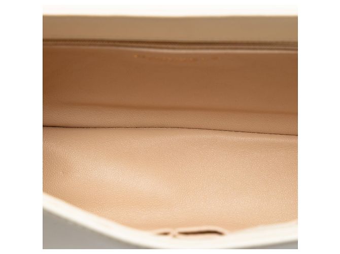 Borsa a tracolla Chanel Large Chevron in pelle di pecora bianca con patta discreta Bianco - vista 4