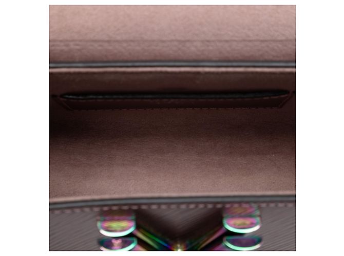 Bolso bandolera rosa Louis Vuitton Epi Scarabeo Twist PM - vista 4