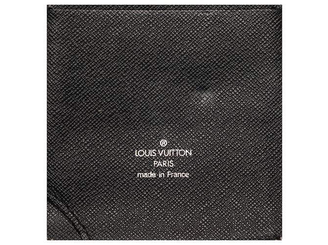 Schwarzer Louis Vuitton Taiga Atoll Organizer - Ansicht 5