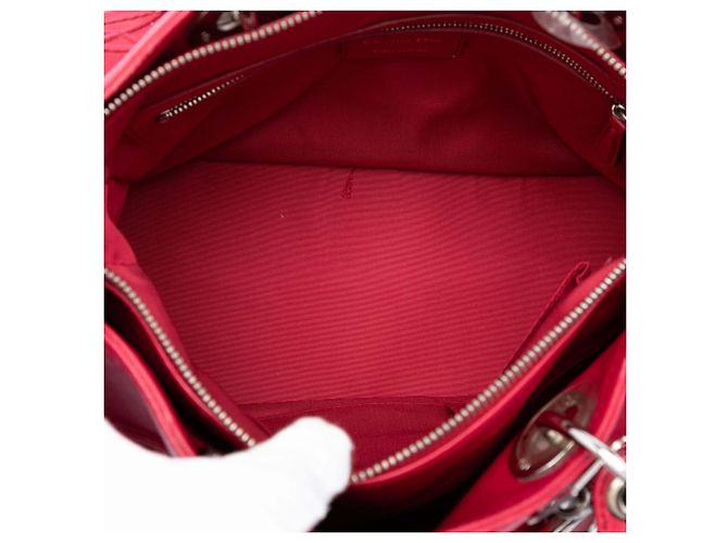 Borsa Granville Cannage Polochon in agnello rosso Dior - vista 4