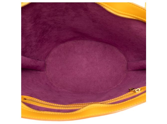 Borsa a tracolla Louis Vuitton Epi Saint Jacques PM gialla con tracolla lunga Giallo - vista 4