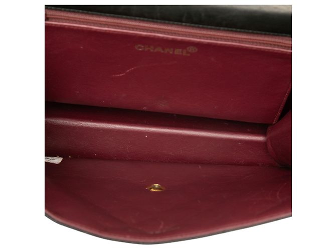 Borsa a tracolla Chanel Medium CC in agnello trapuntato nero - vista 4