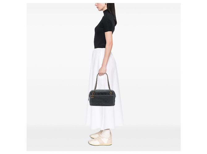 Chanel CC gesteppte irisierende Kalbsleder Whipstitch Camera Bag in Schwarz - Ansicht 6