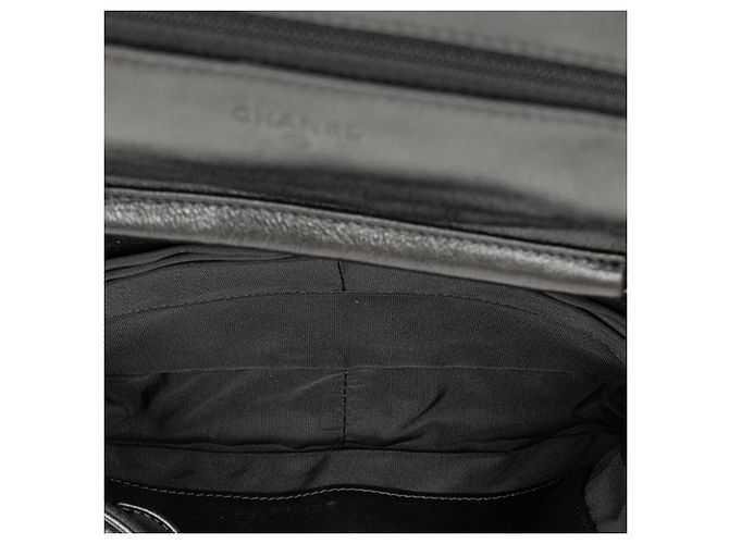 Wallet On Chain Borsa crossbody Chanel CC in agnello trapuntato nero - vista 4